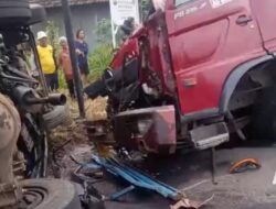 Kecelakaan Beruntun di Bangsal, Truk Terguling Timpa Motor