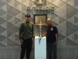 Kahfi deRossi Kunjungi Kantor Federasi Sepak Bola FA Thailand