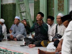 Tradisi Malam Selawe di Kawasan Religi Sunan Giri Gresik