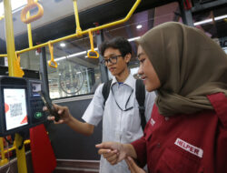 Wali Kota Surabaya Kaji Kerja Sama Transportasi dengan Kampus