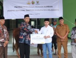 Hewan Kurban Korpri Mojokerto Diserahkan Bupati Albarraa