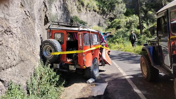 Jip Wisata Bromo
