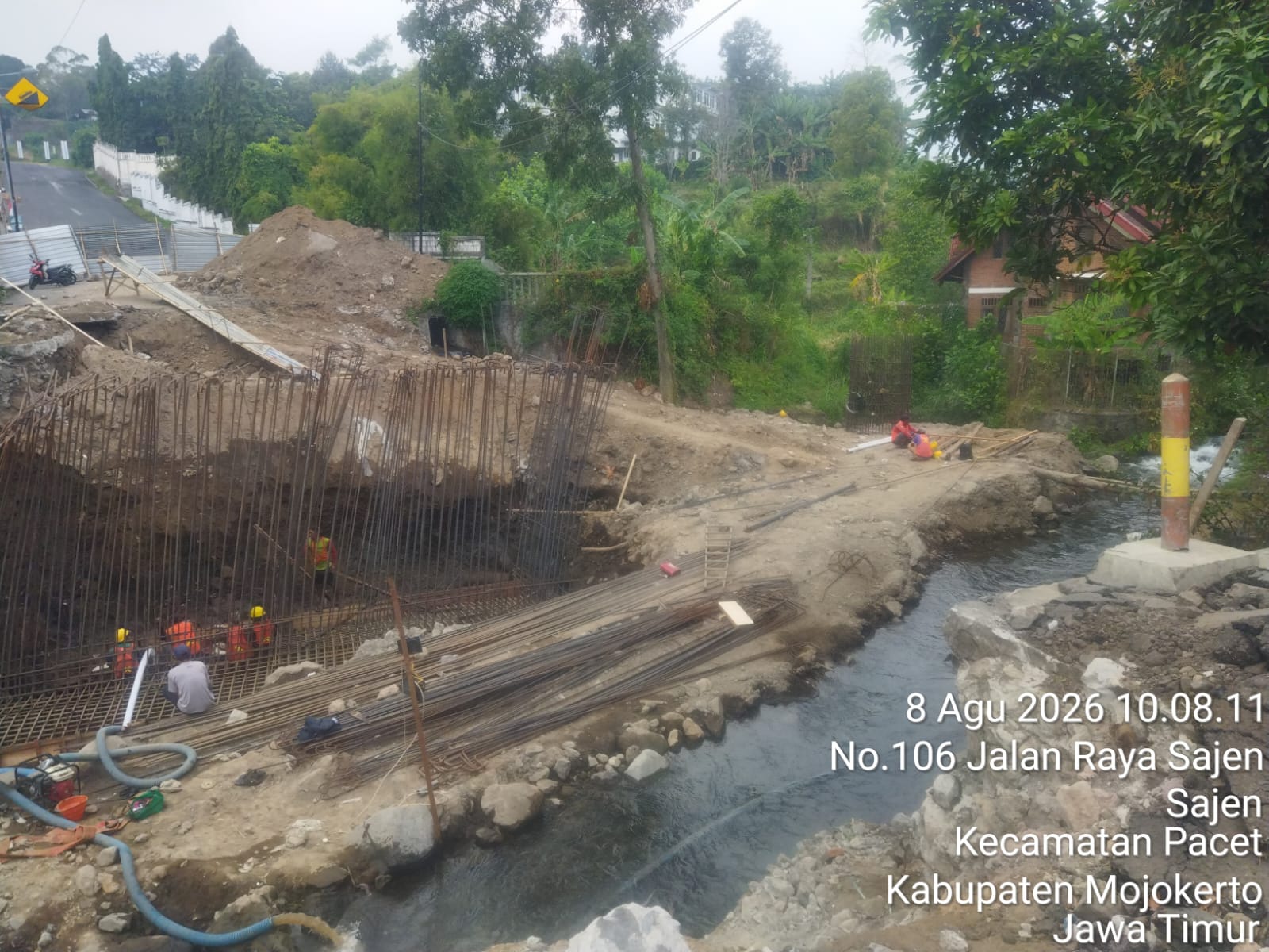 Jembatan Sajen Pacet