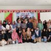 Tim Ekspedisi Patriot Unair Ajari Ibu-Ibu Budidaya Jamur Tiram
