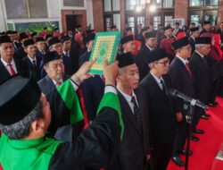 85 Pejabat Pemerintah Kota Surabaya Dilantik